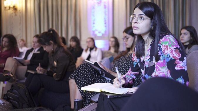Geleceğin liderleri: Teknolojinin en iyi işleri için eğitim alan kadınlar